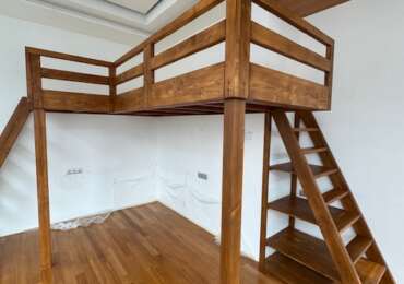 Dřevěná patra na spaní