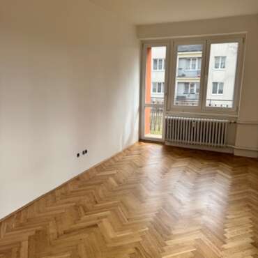 26.2.2025 Renovace podlah a výměna dveří Praha – Suchdol