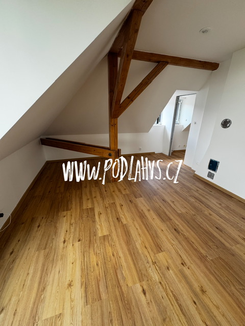 Fotografie: Montáž podlahy na Praze 6